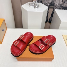 Louis Vuitton Slippers